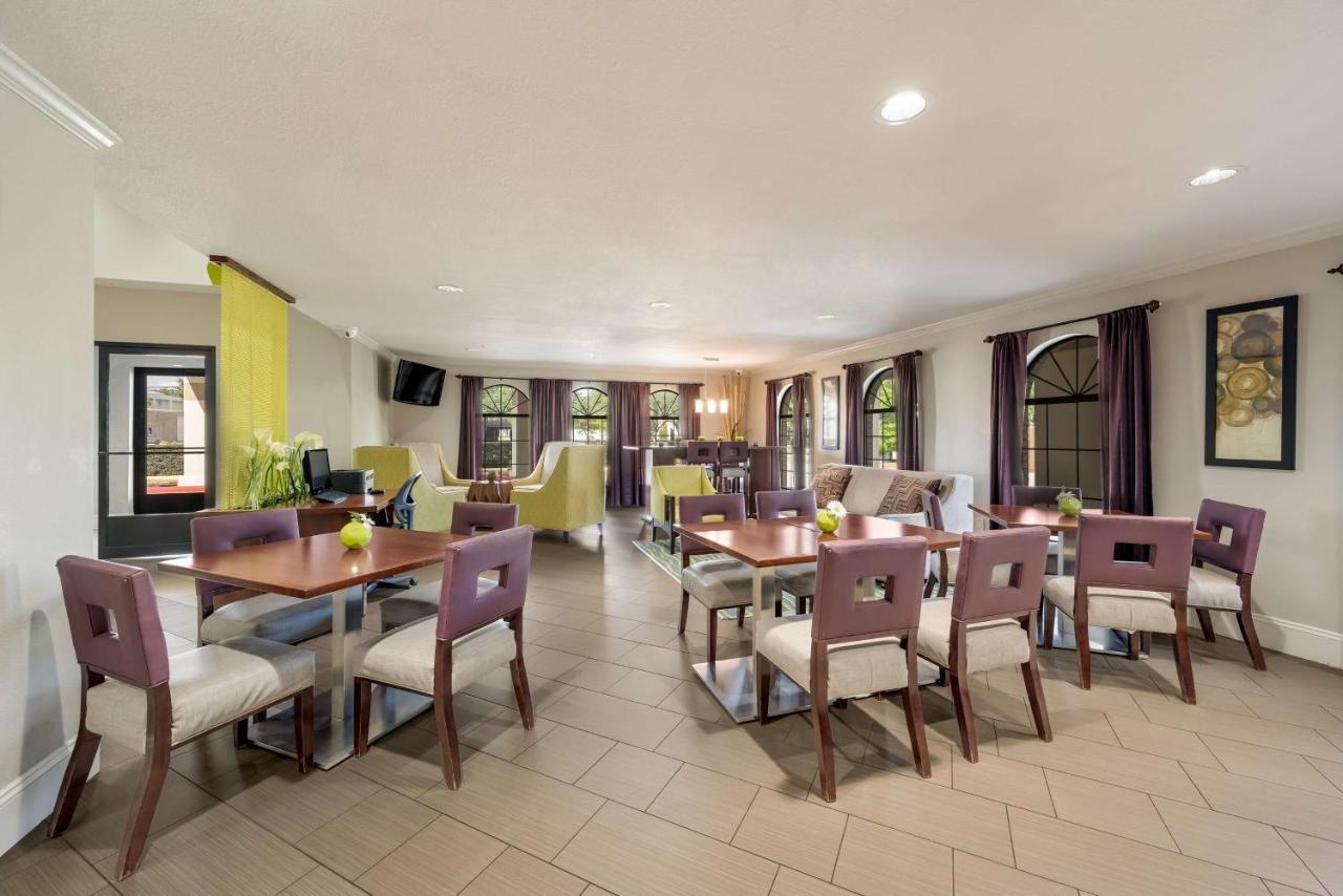 Surestay Hotel By Best Western Deer Park Exterior foto